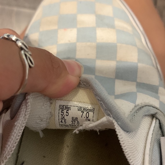 Checkered vans - Picture 5 of 5